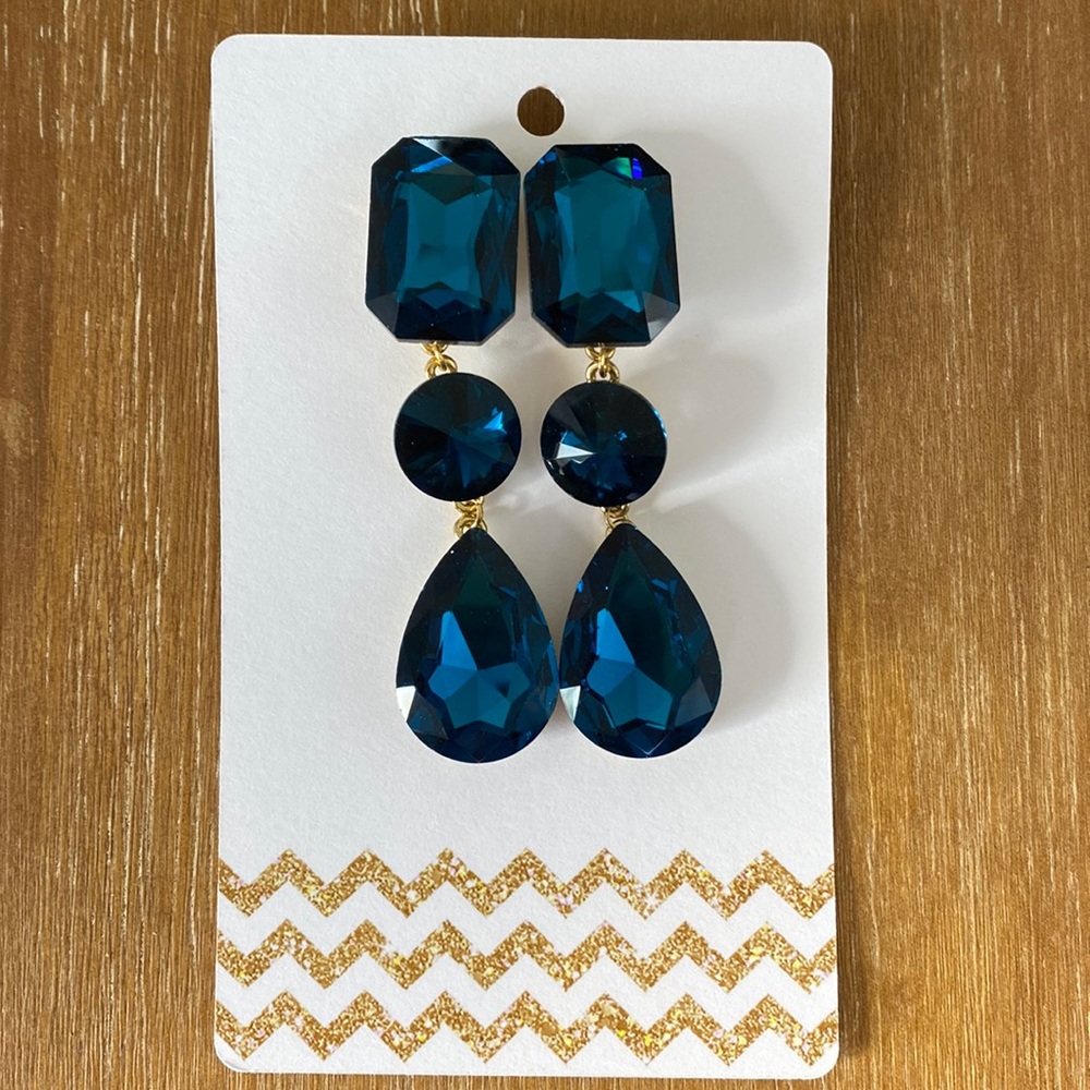 Prom, special occasion, or just sassy clip on earrings